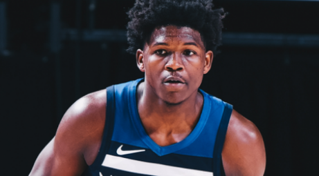 他的传奇故 他的传奇故