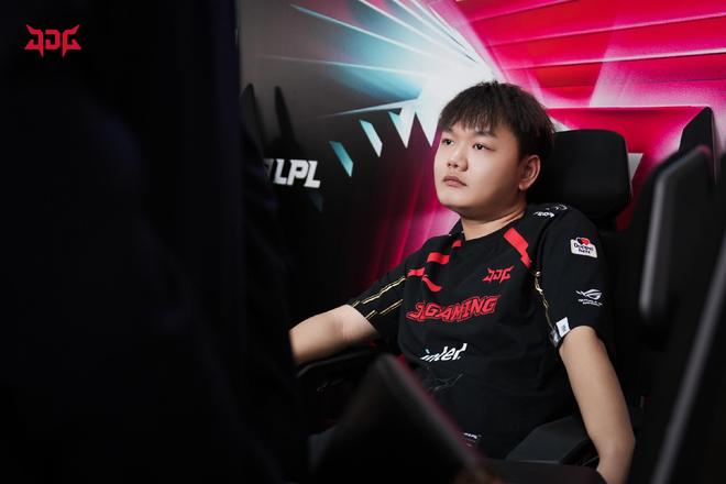 对豪门而言 对豪门而言