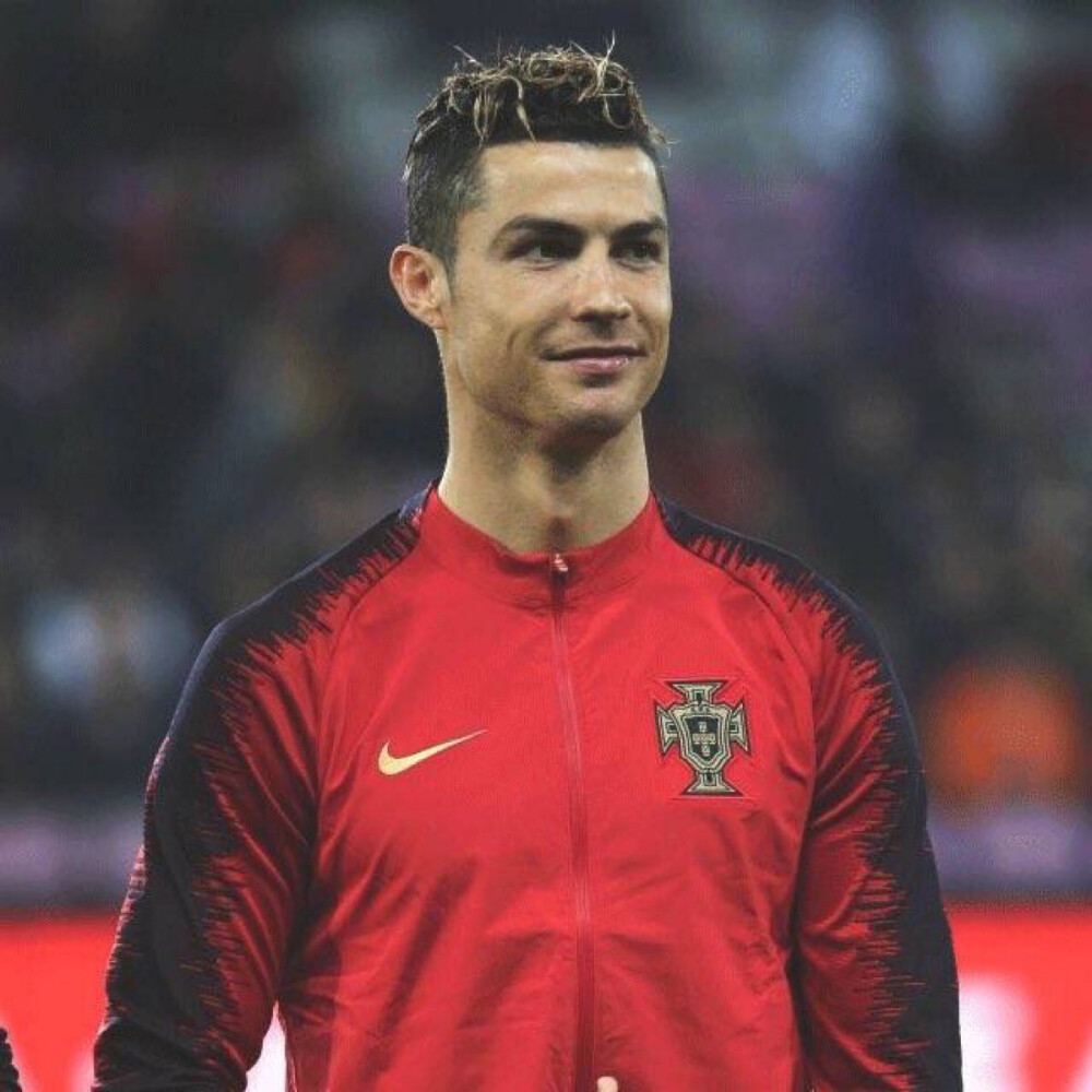 它左右引援 它左右引援