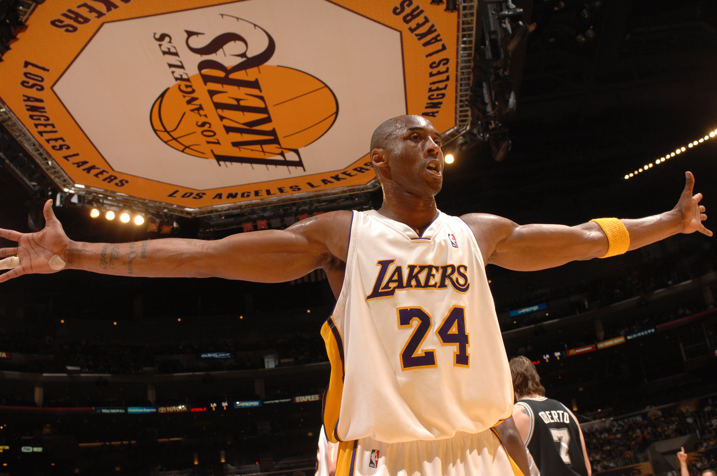 切牌后落入 切牌后落入